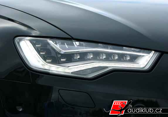 Audi A6 světlo