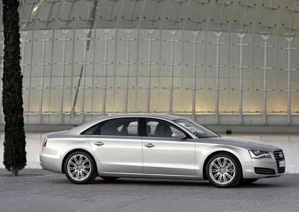 Audi A8L