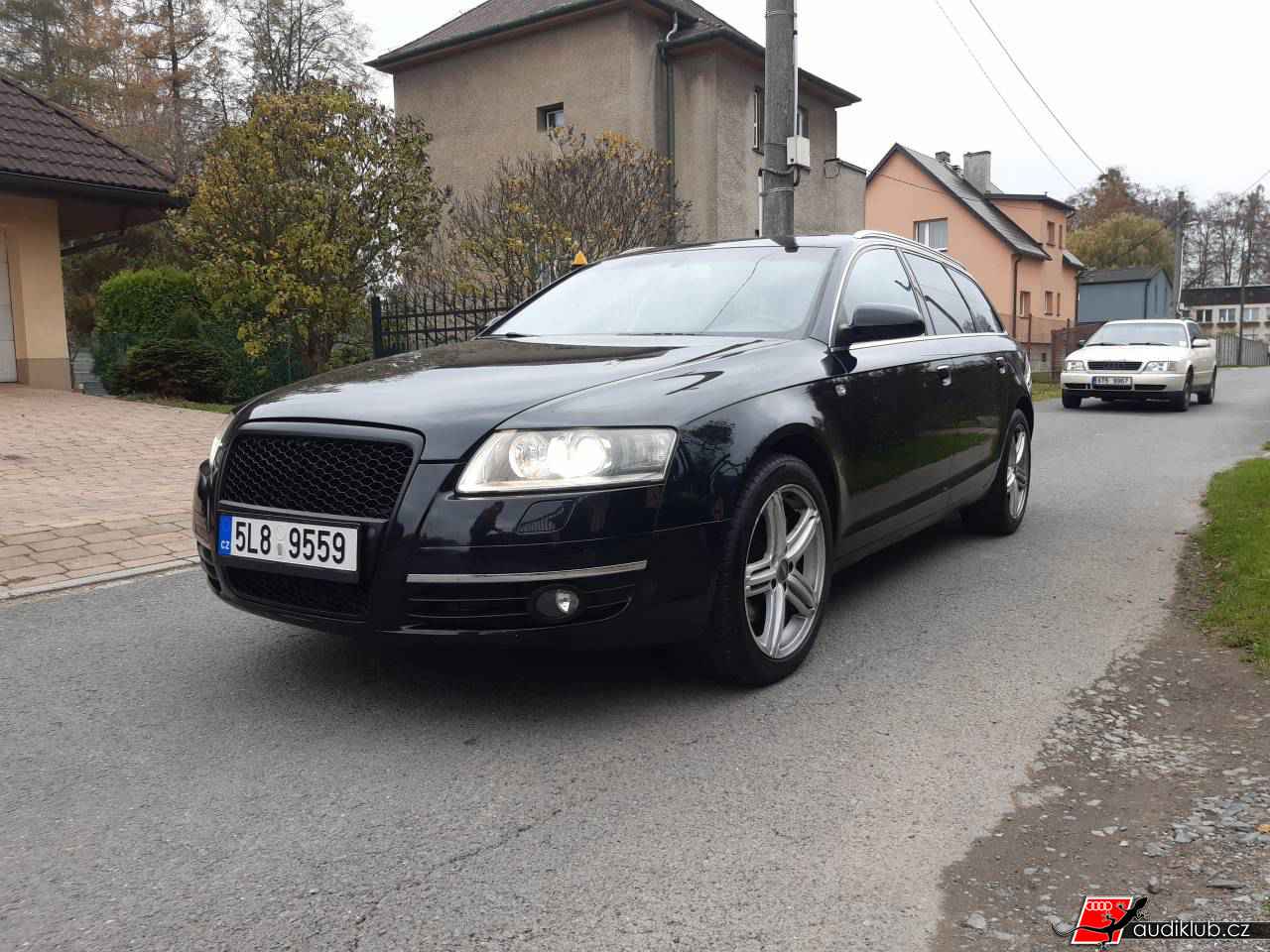 Garáž AUDIKLUB vaše elektronická servisní kniha AUDI VIN dekodér, dekodér výbavy, Audi Fórum
